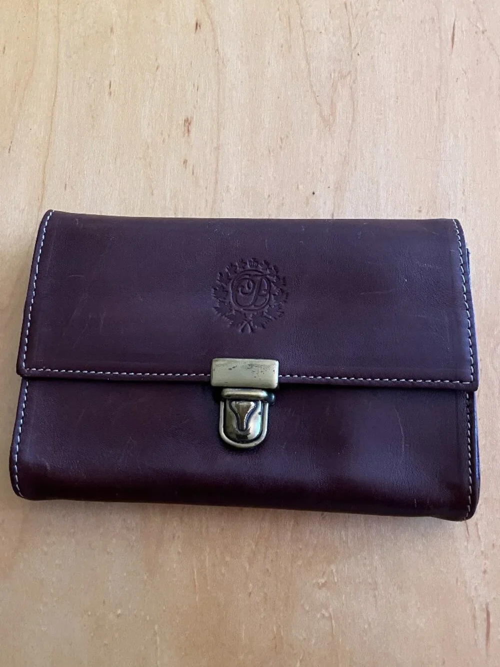Vintage Roots x Canadian Pacific Leather Passport Wallet - Made in Canada